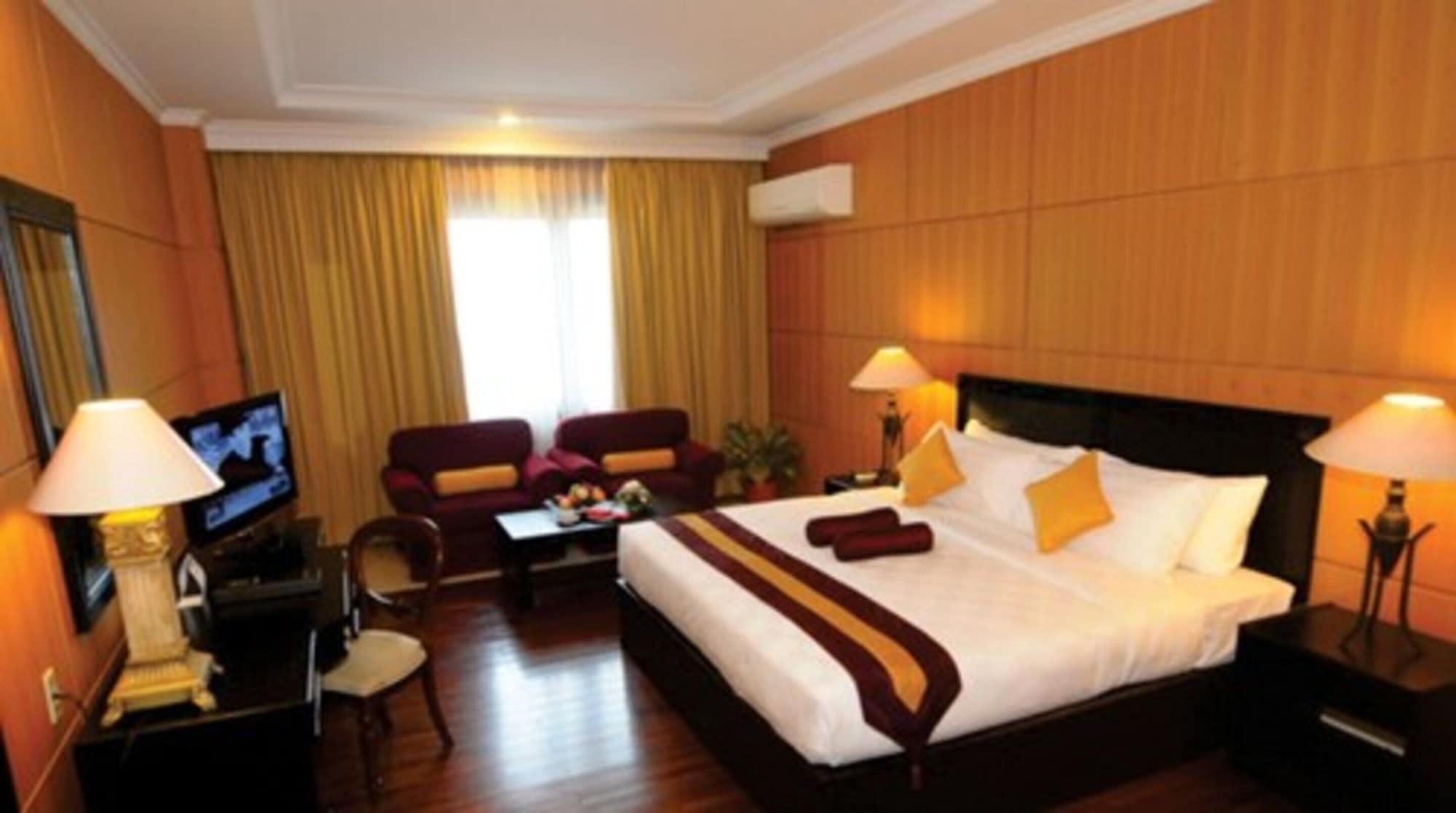 Bumi Senyiur Hotel Samarinda Exterior foto